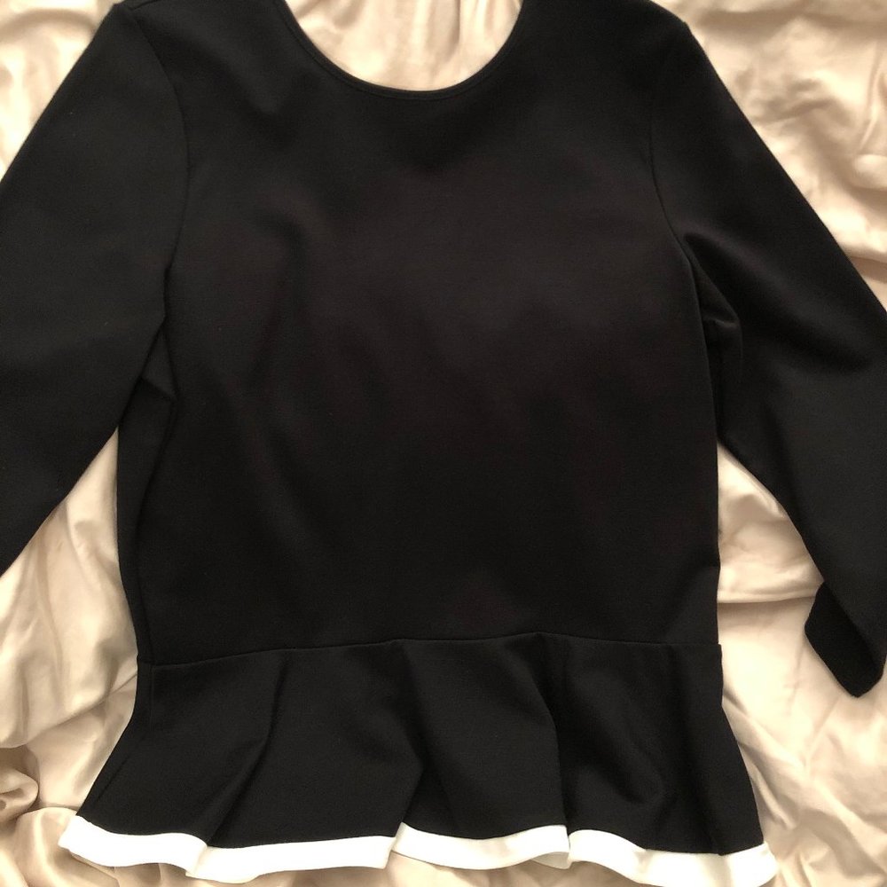 Lg  Ralph Lauren Ladies Top
